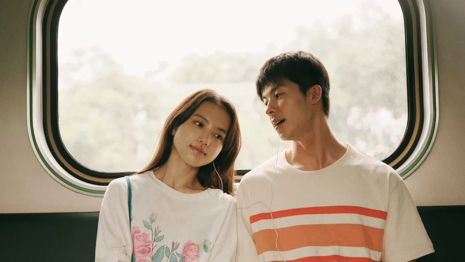 Xem Phim Thanh xuân 18×2: Lữ trình hướng về em Vietsub HD Online - Rophim